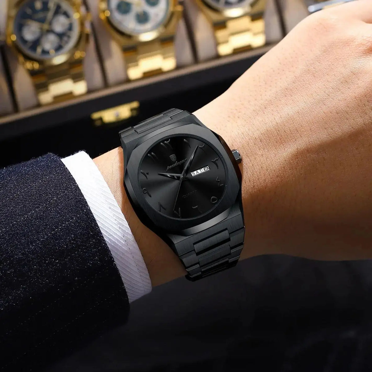 POEDAGAR Men's Luxury Military Quartz Watch with Stainless Steel Calendar Wristband